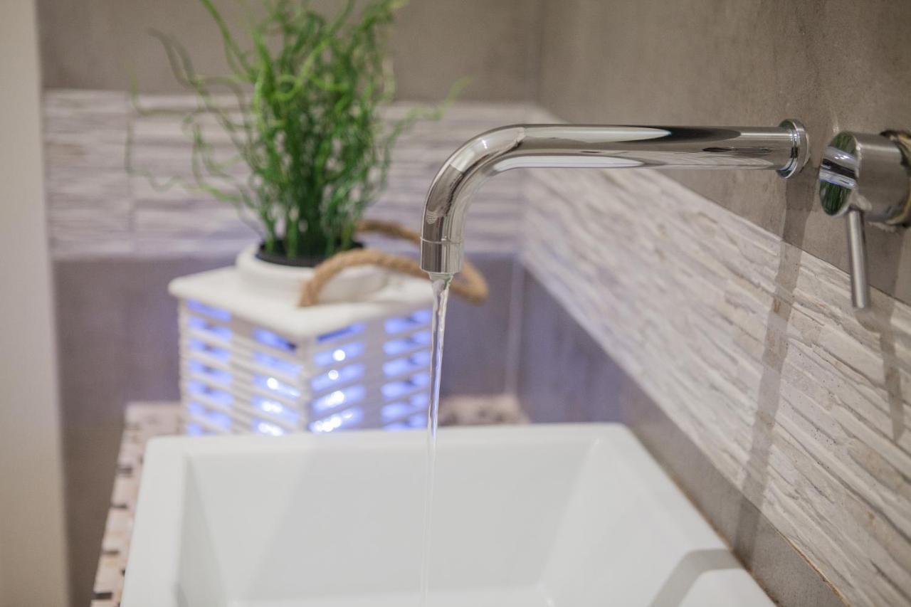 Terra D'Acqua Apartment โมโนโปลี ภายนอก รูปภาพ